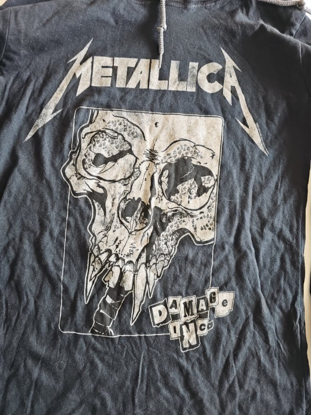 Metallica - Damage Inc. Lightweight Hoodie Graphic | Size: Small | NWOT